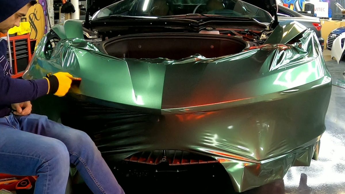C8 Corvette Gets Wrapped Inozetek Metallic Racing Green